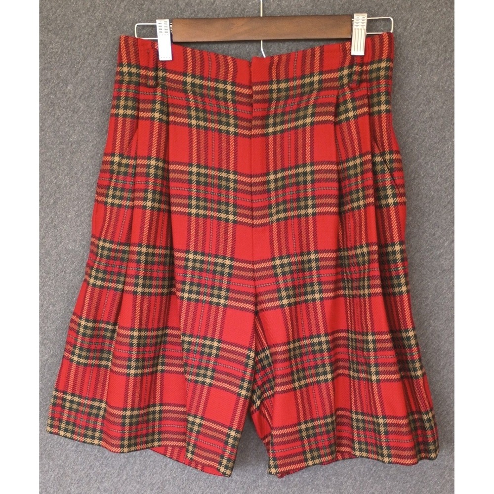 Linda Allard Ellen Tracy Red Tartan Plaid Wool Cashmere Pleated Shorts Size 8